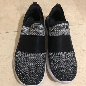 Techloom Bliss APL Sneaker